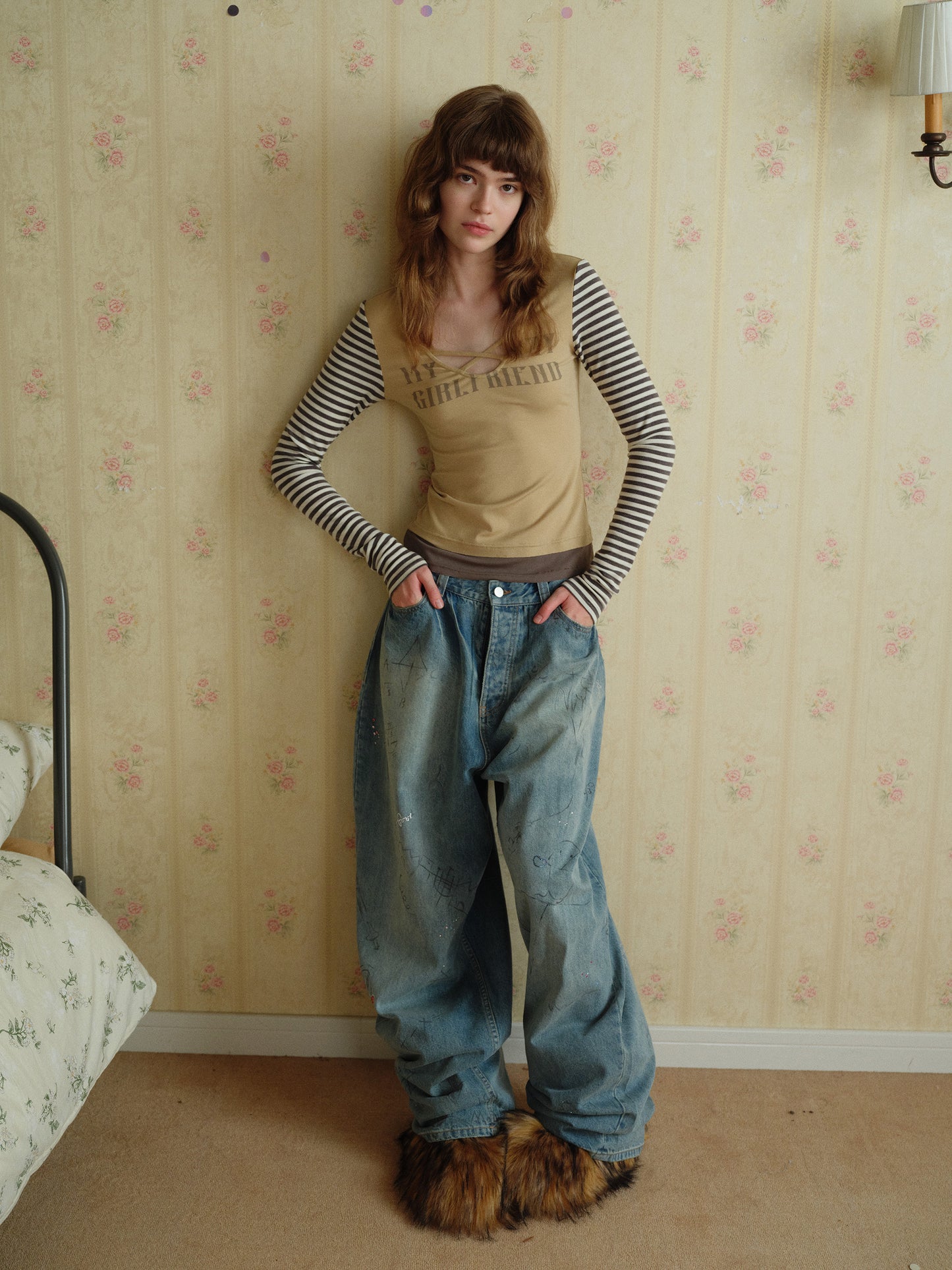 BACK TO 2000S Striped printed T-shirt