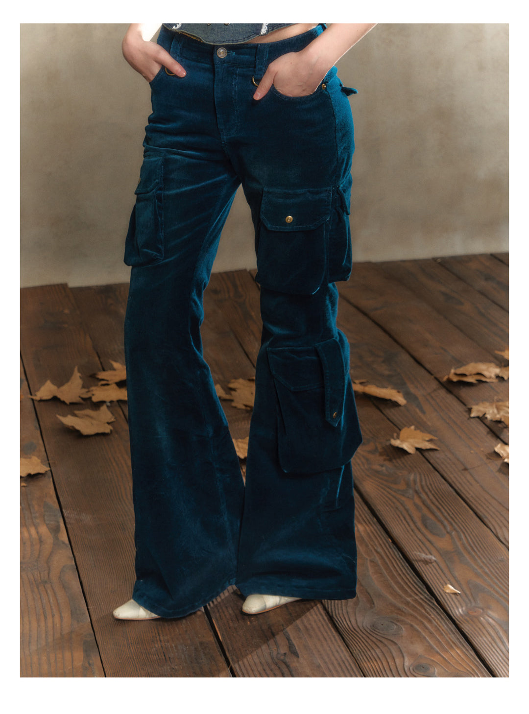 [S0056]Retro tipsy dark blue pocketed slim-fit flared pants