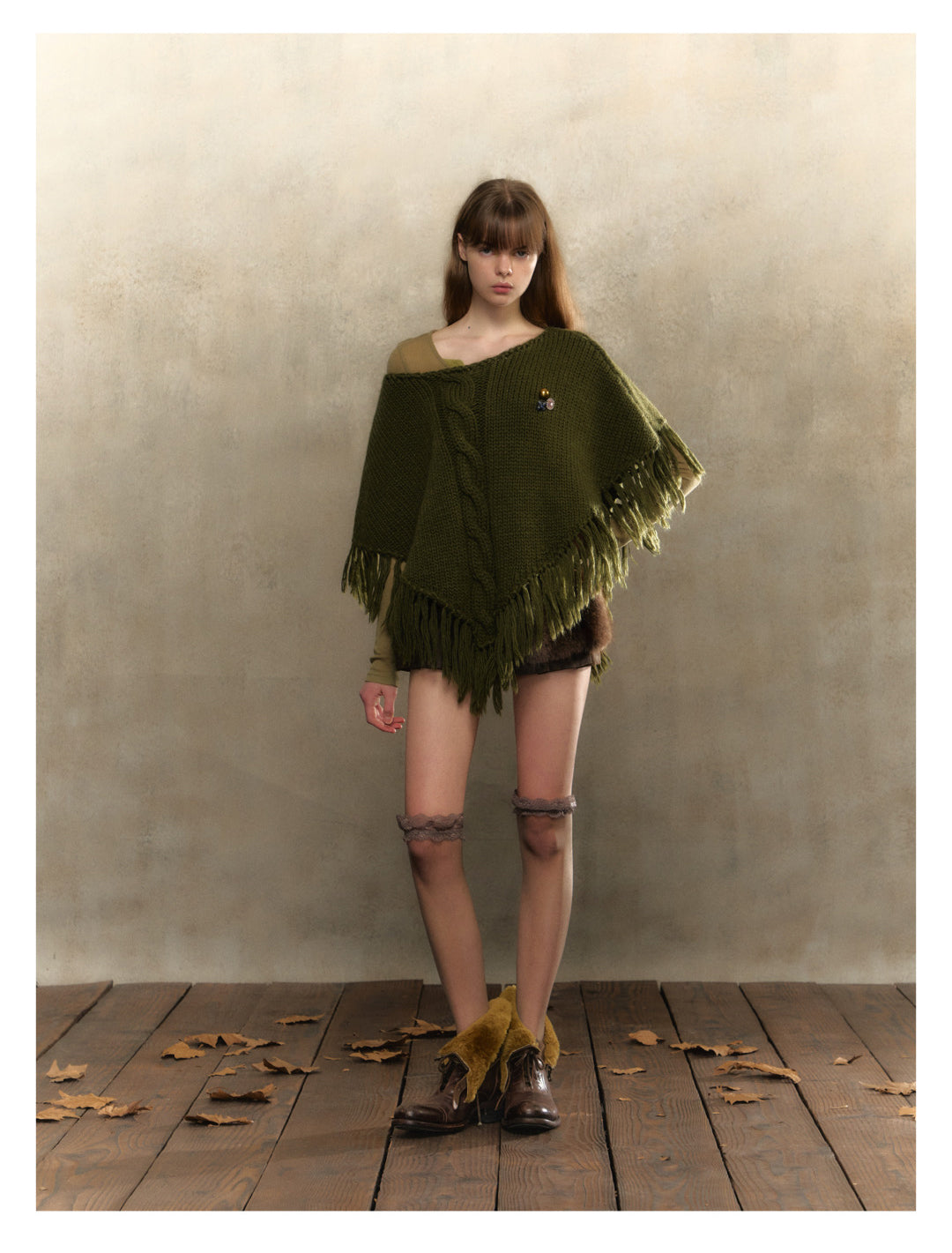 [S0051]Retro Christmas green wool knitted cape