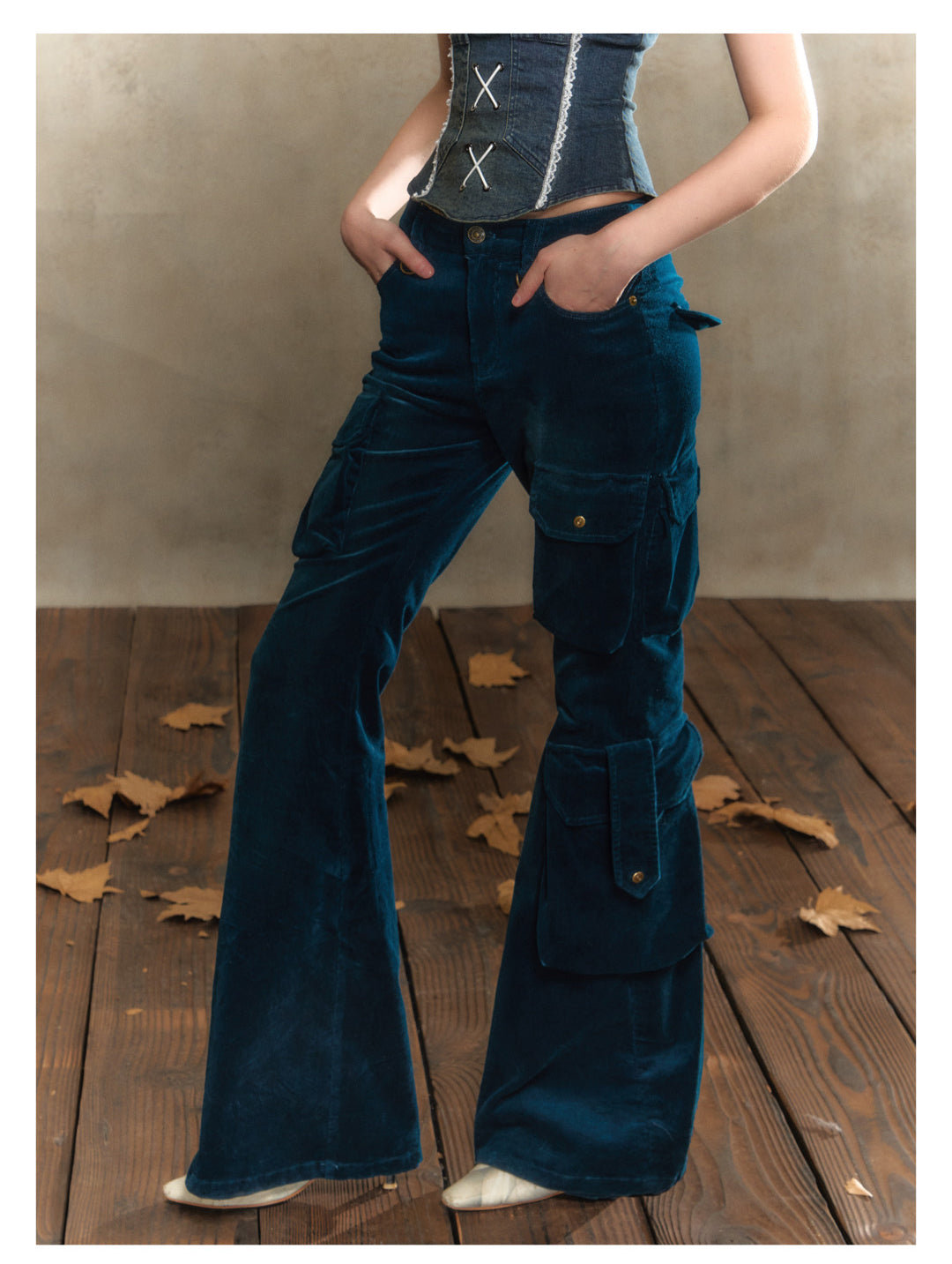 [S0056]Retro tipsy dark blue pocketed slim-fit flared pants