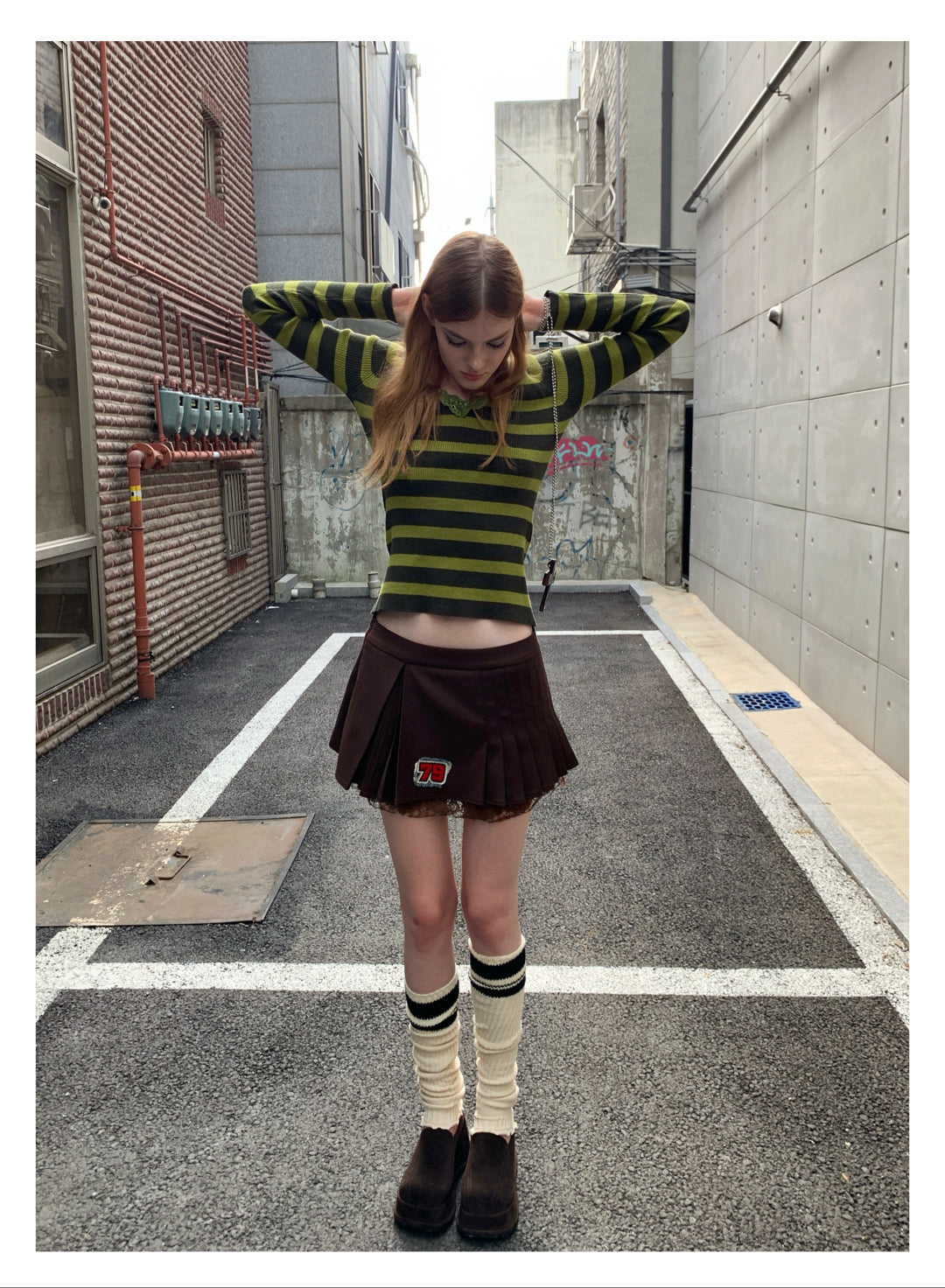 [G0052]green striped sweater