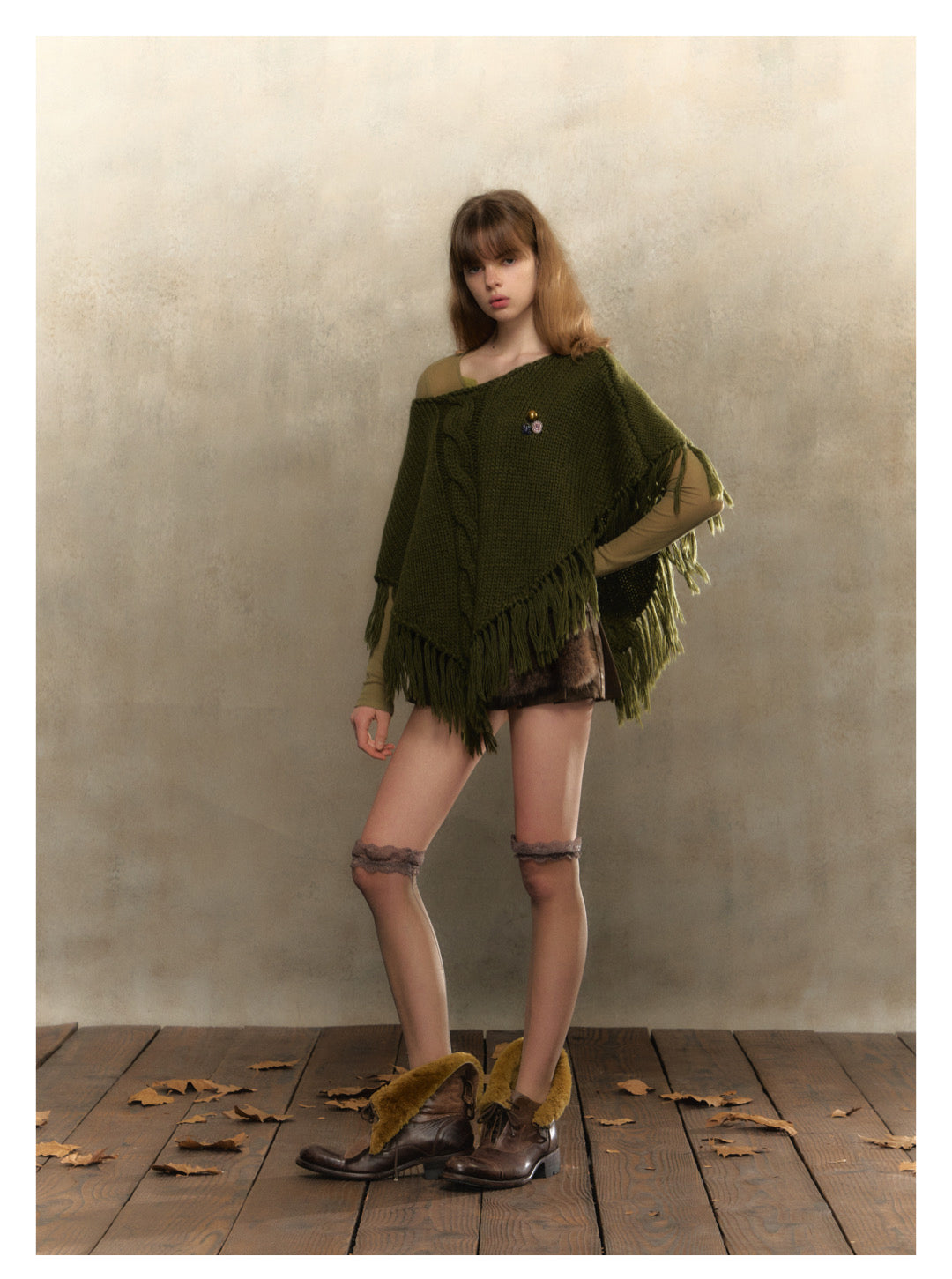 [S0051]Retro Christmas green wool knitted cape