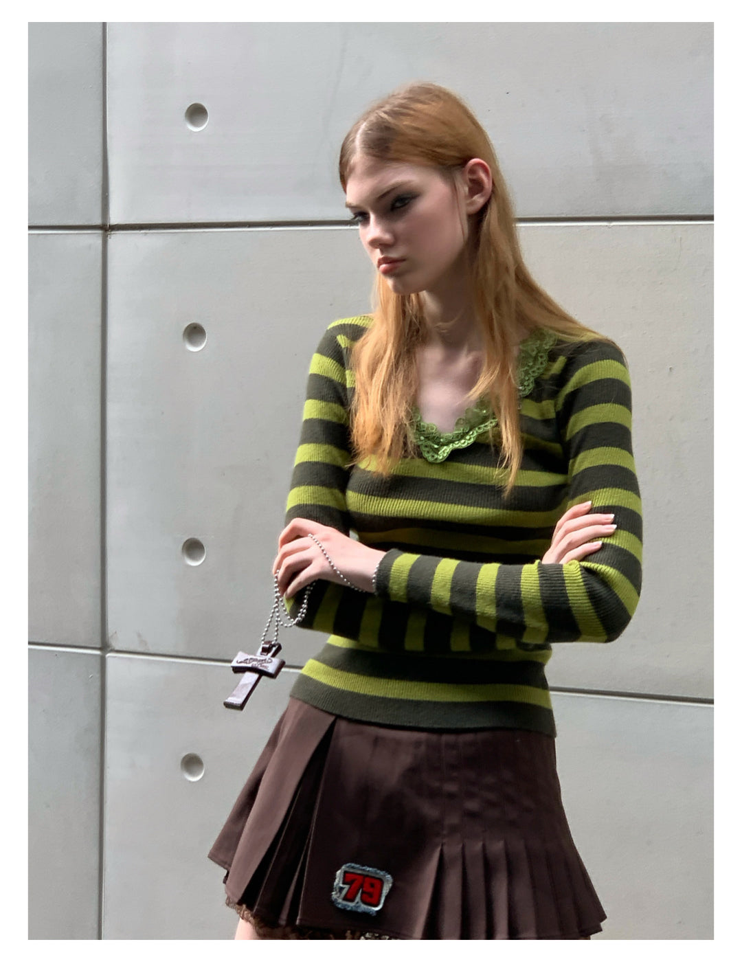 [G0052]green striped sweater