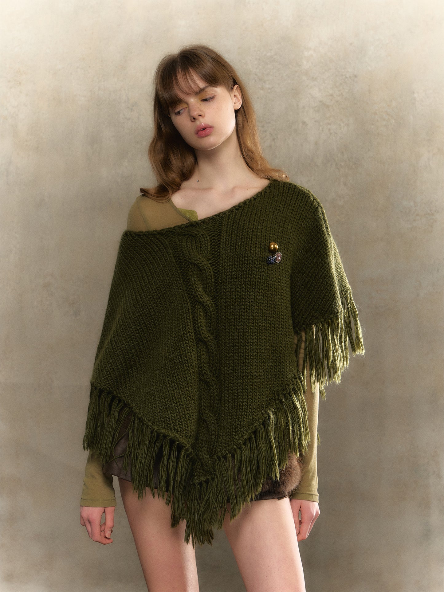 [S0051]Retro Christmas green wool knitted cape