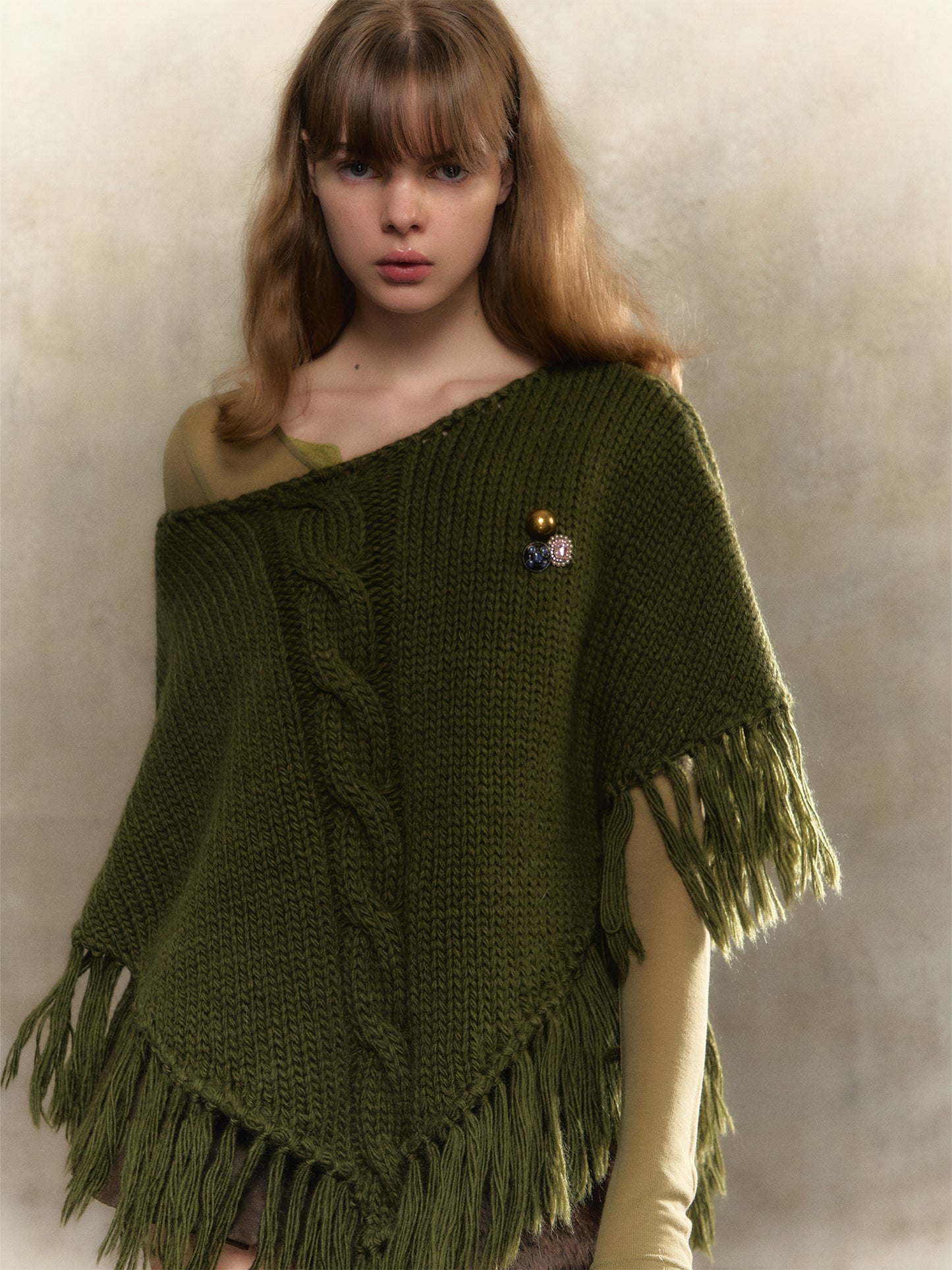 [S0051]Retro Christmas green wool knitted cape
