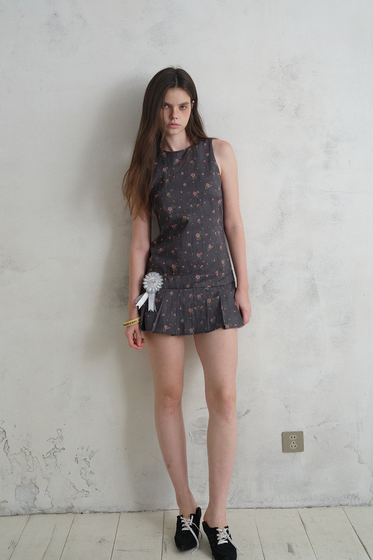 [A001309]Eden Rose Sleeveless Floral Midi Dress