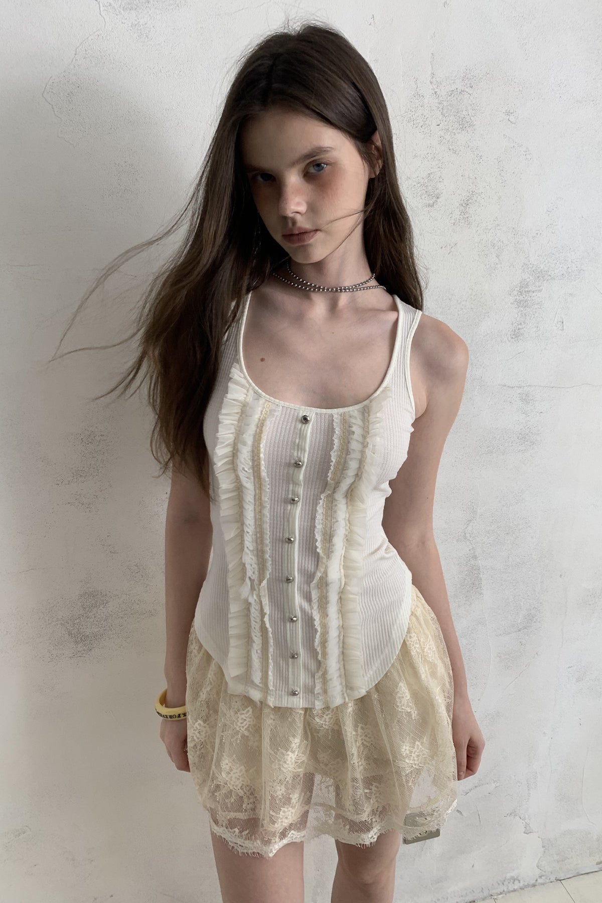 [A001323]Cool-Girl Lace Panel Cami Top