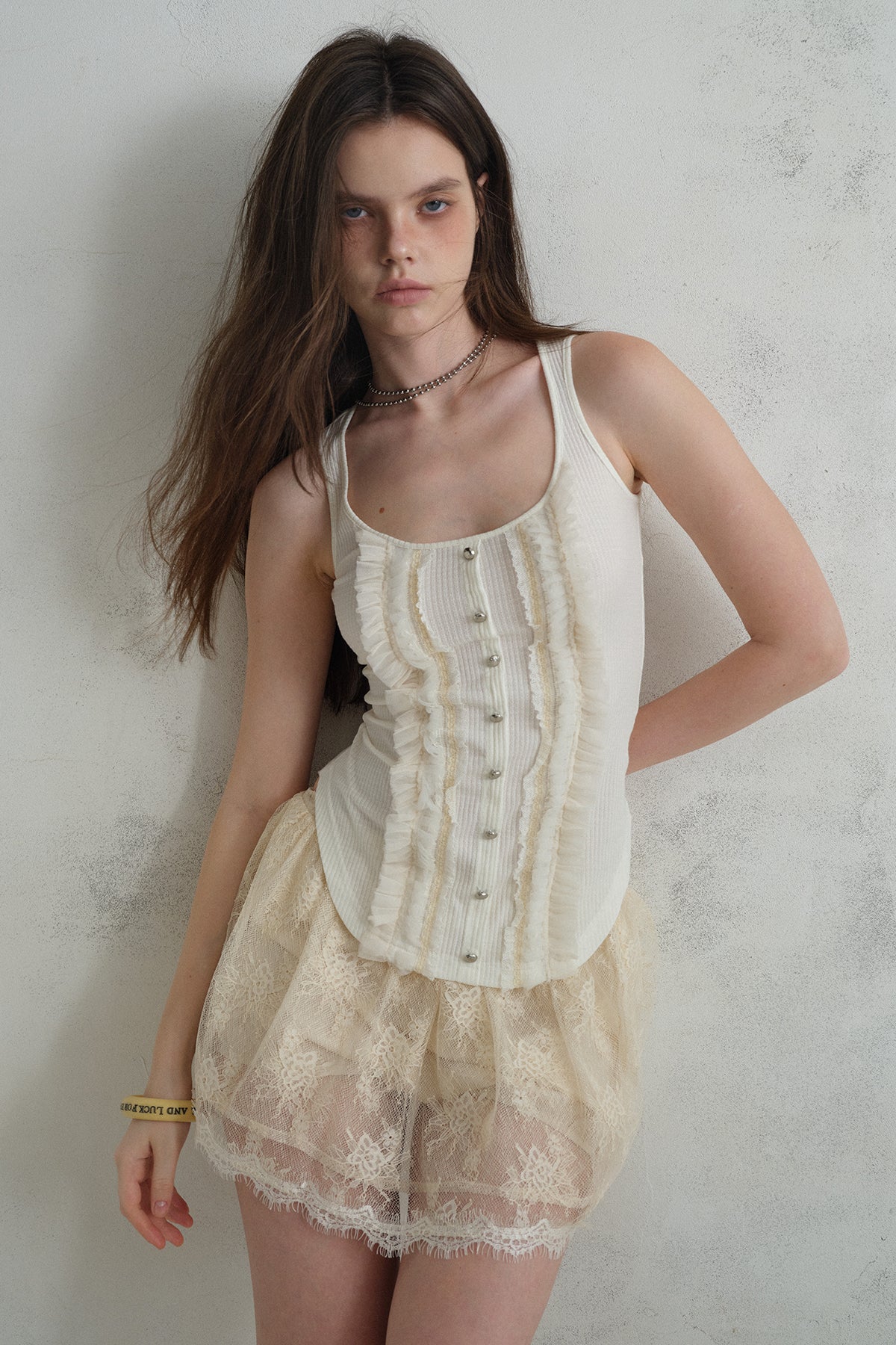 [A001323]Cool-Girl Lace Panel Cami Top