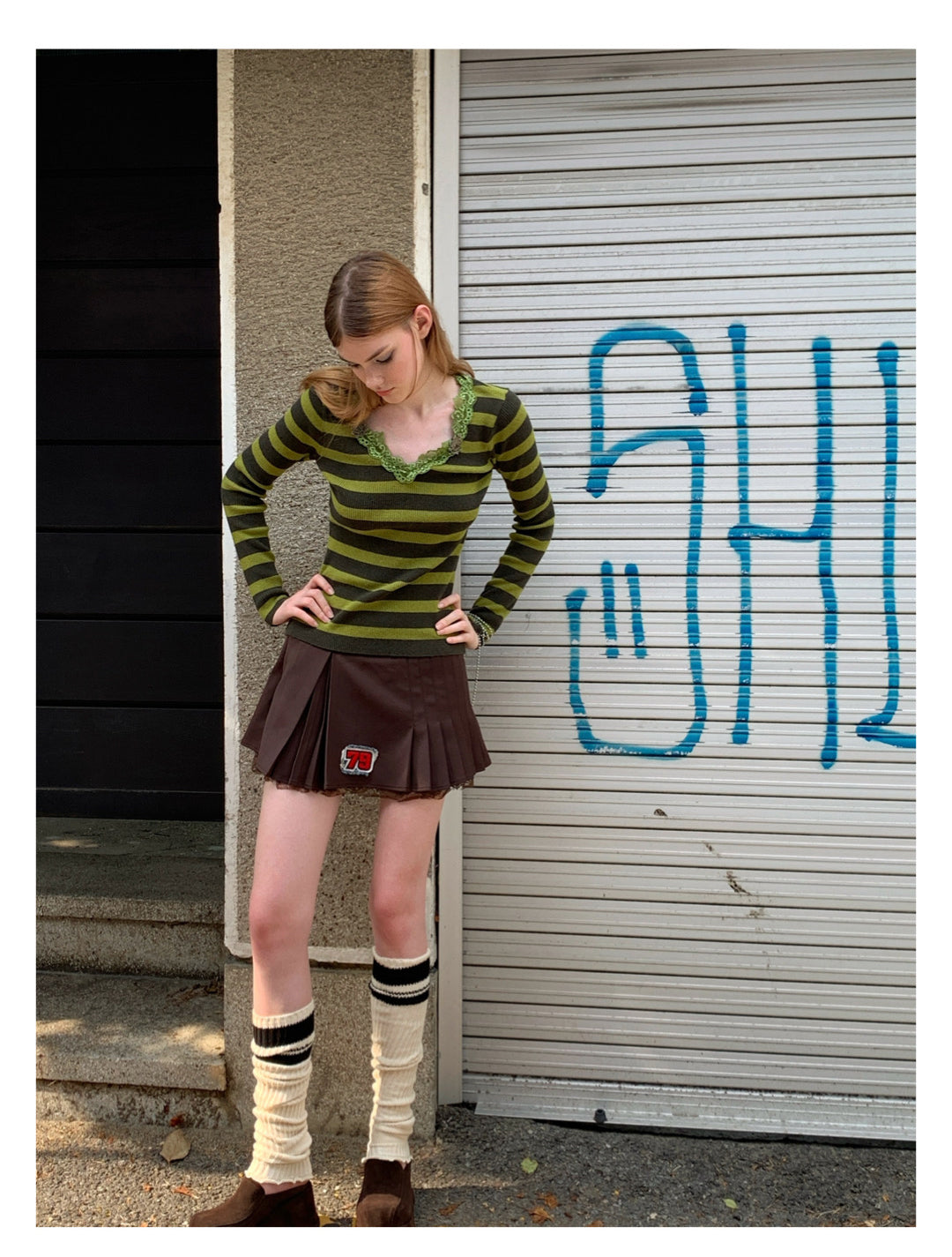 [G0052]green striped sweater