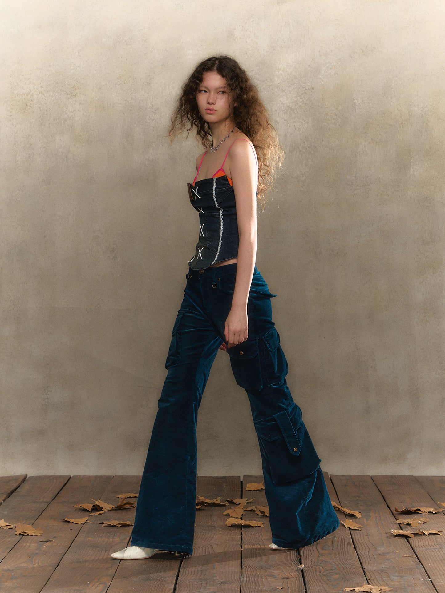 [S0056]Retro tipsy dark blue pocketed slim-fit flared pants