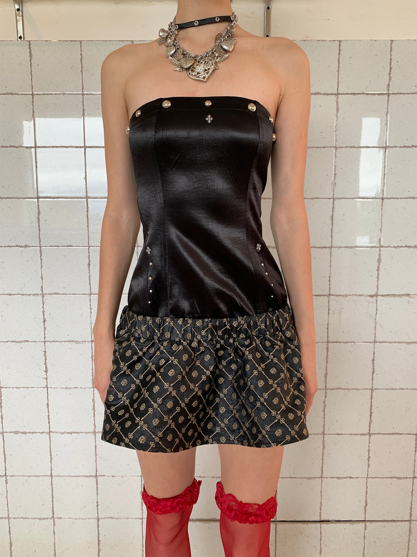 [G0073]Black Rivet Jacquard Waist-cinching Dress