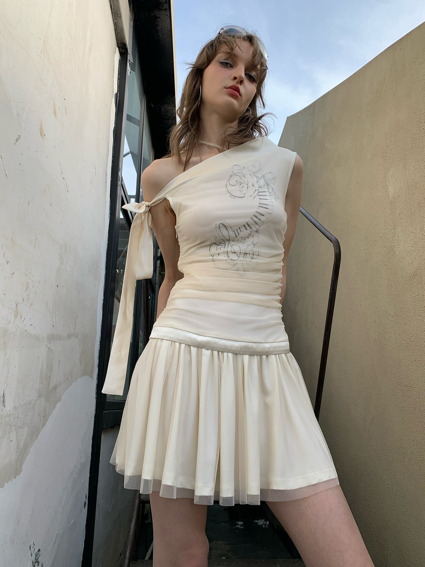 [A00851]Ethereal Musical Note Print Dress
