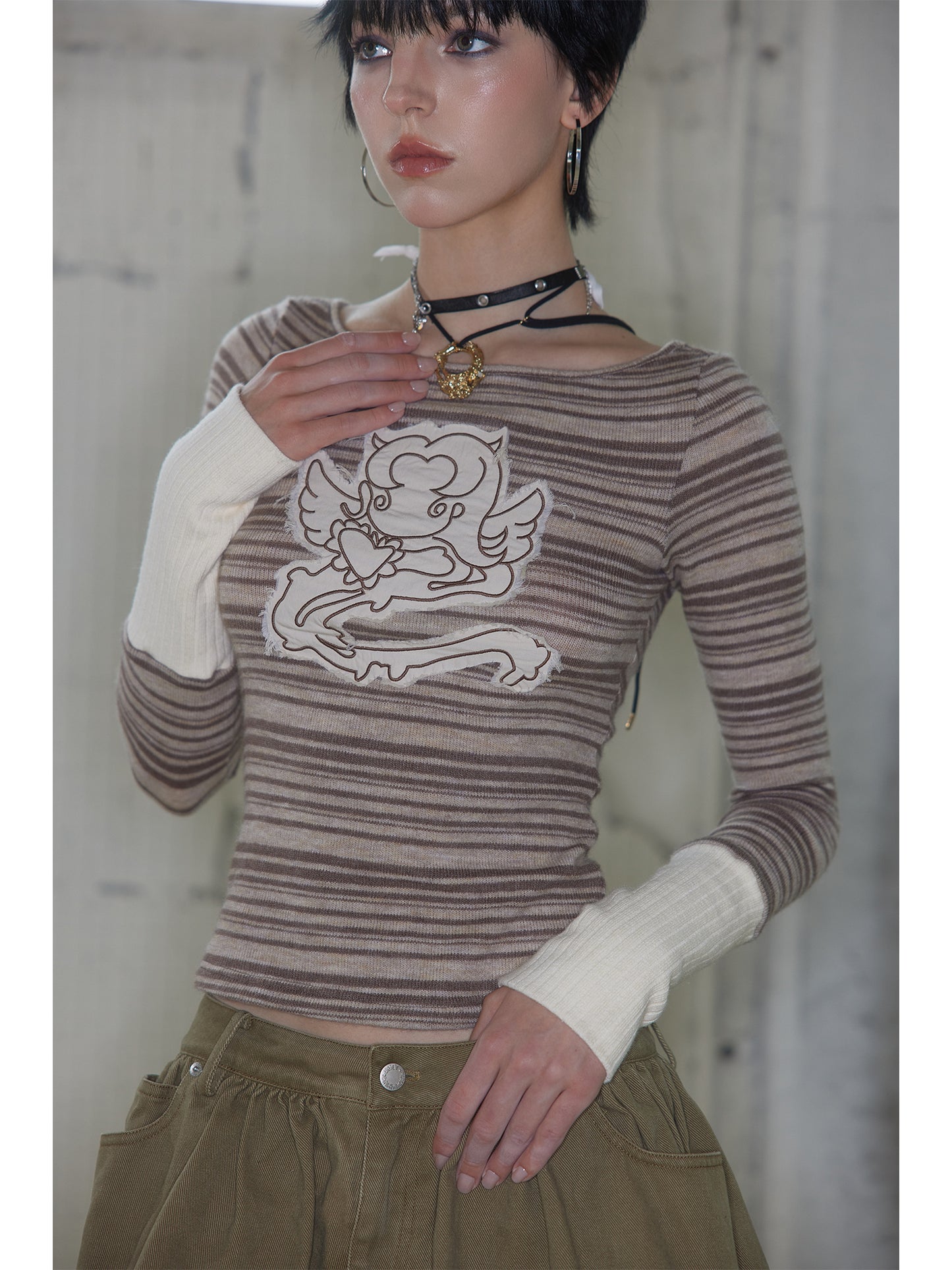 [G0076]Angel Girl's Embroidered Contrast-striped Long-sleeved