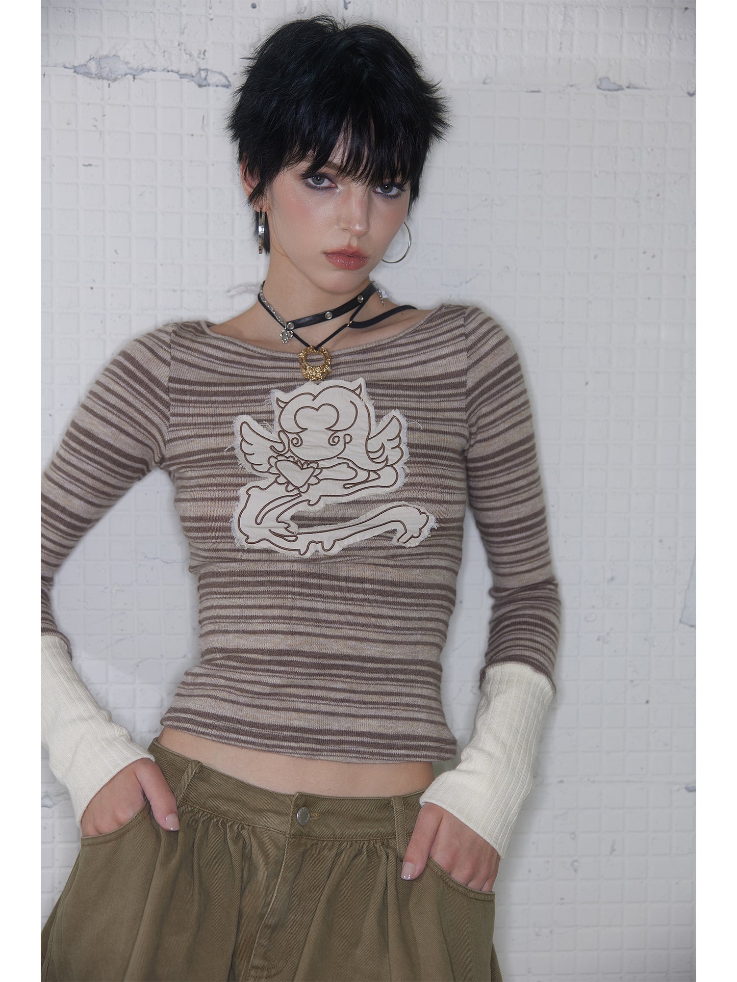[G0076]Angel Girl's Embroidered Contrast-striped Long-sleeved