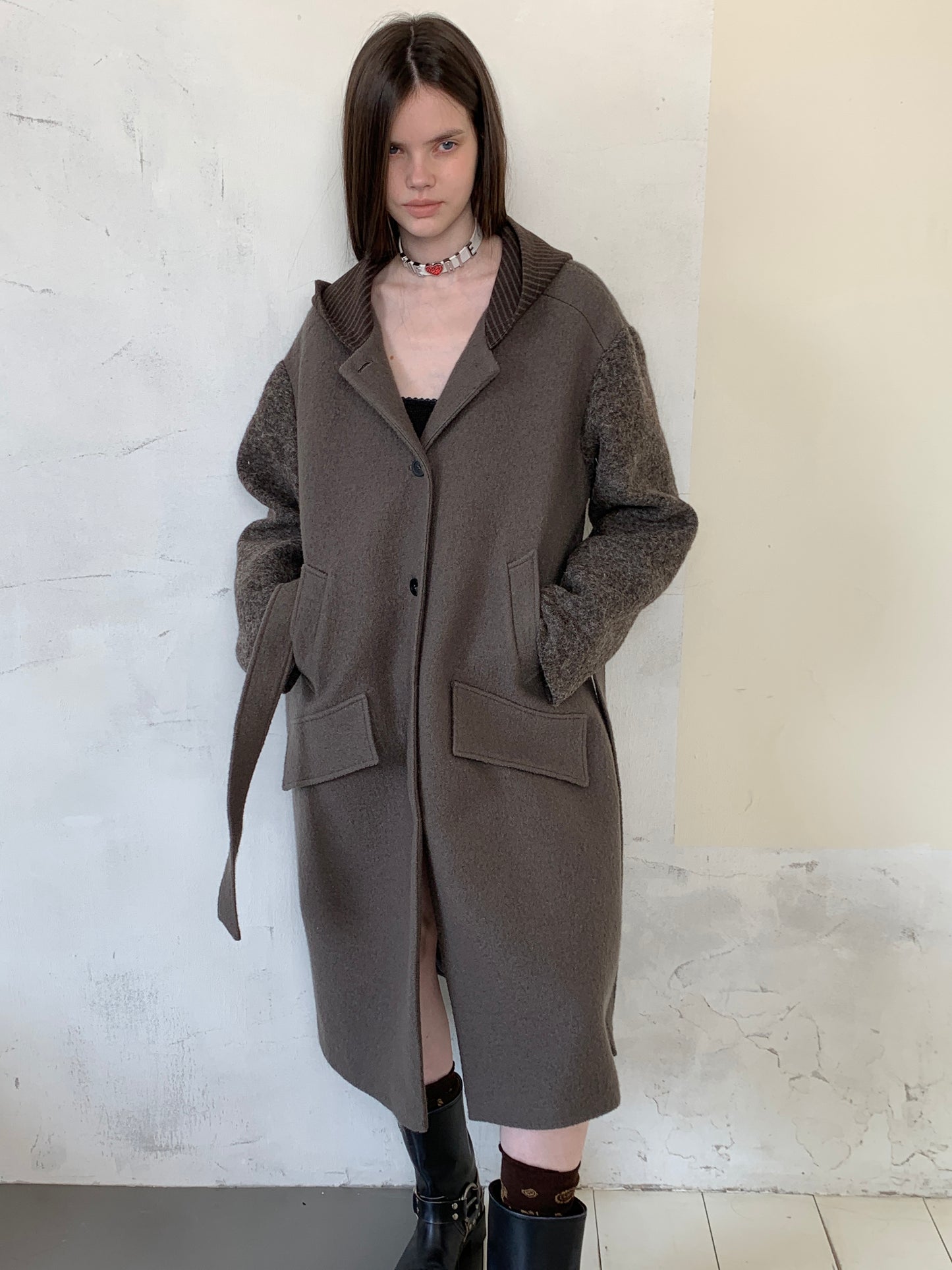 [A001059]London-Inspired Wool Blend Coat - Modern Color Block Design