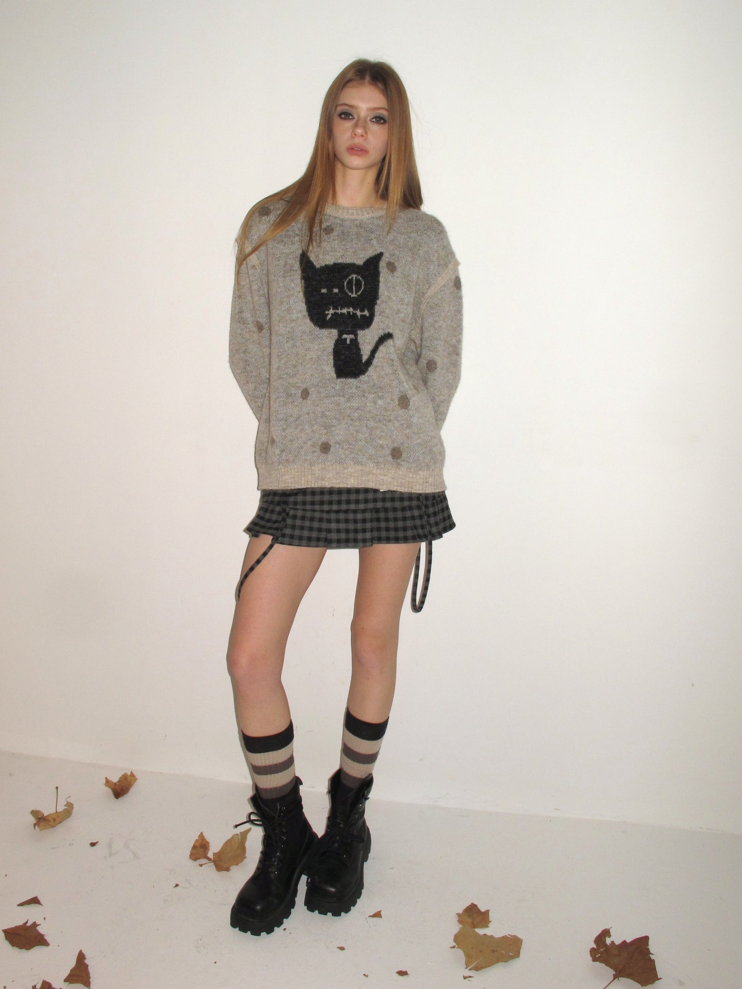 [A001144]Bandage Cat Polka Dot Mock Layered Sweater