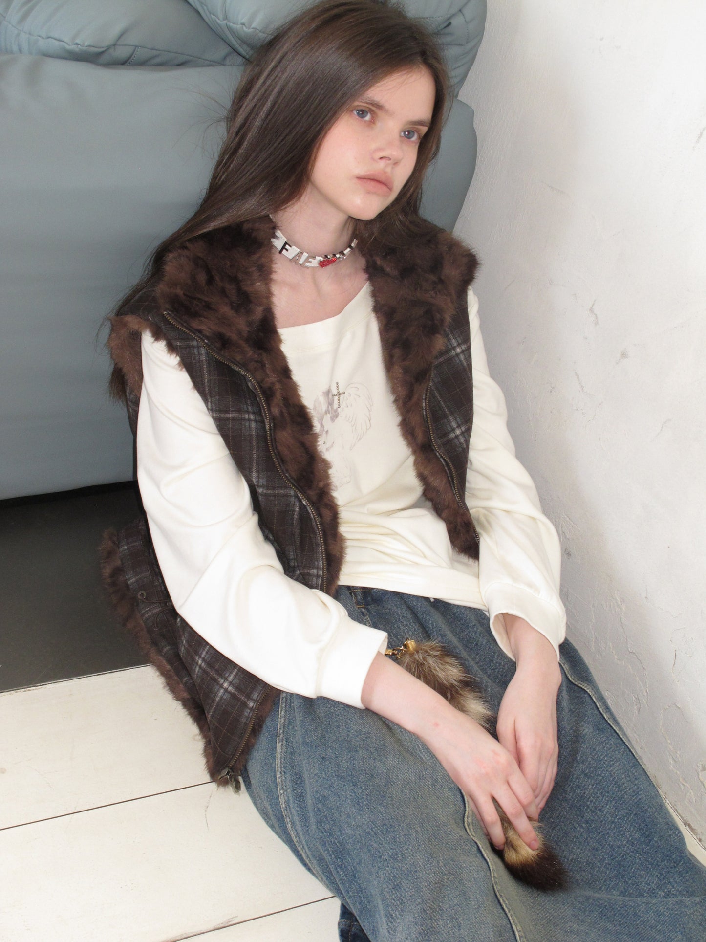 [A001051]Reversible Plush Vest with Vintage Check Pattern